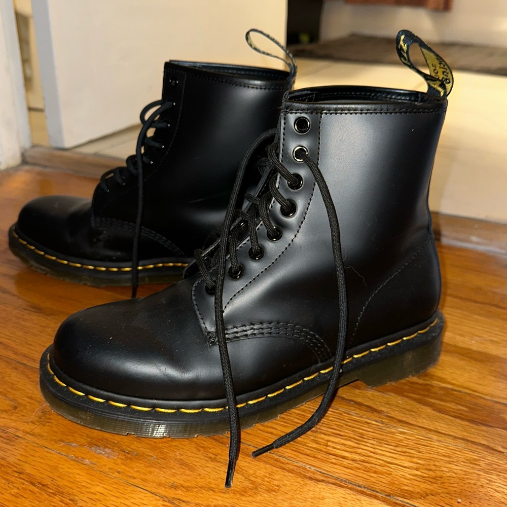 Dr. Martens SZ 9
